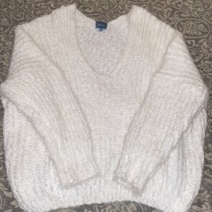 Neely White V Neck Sweater, size Small